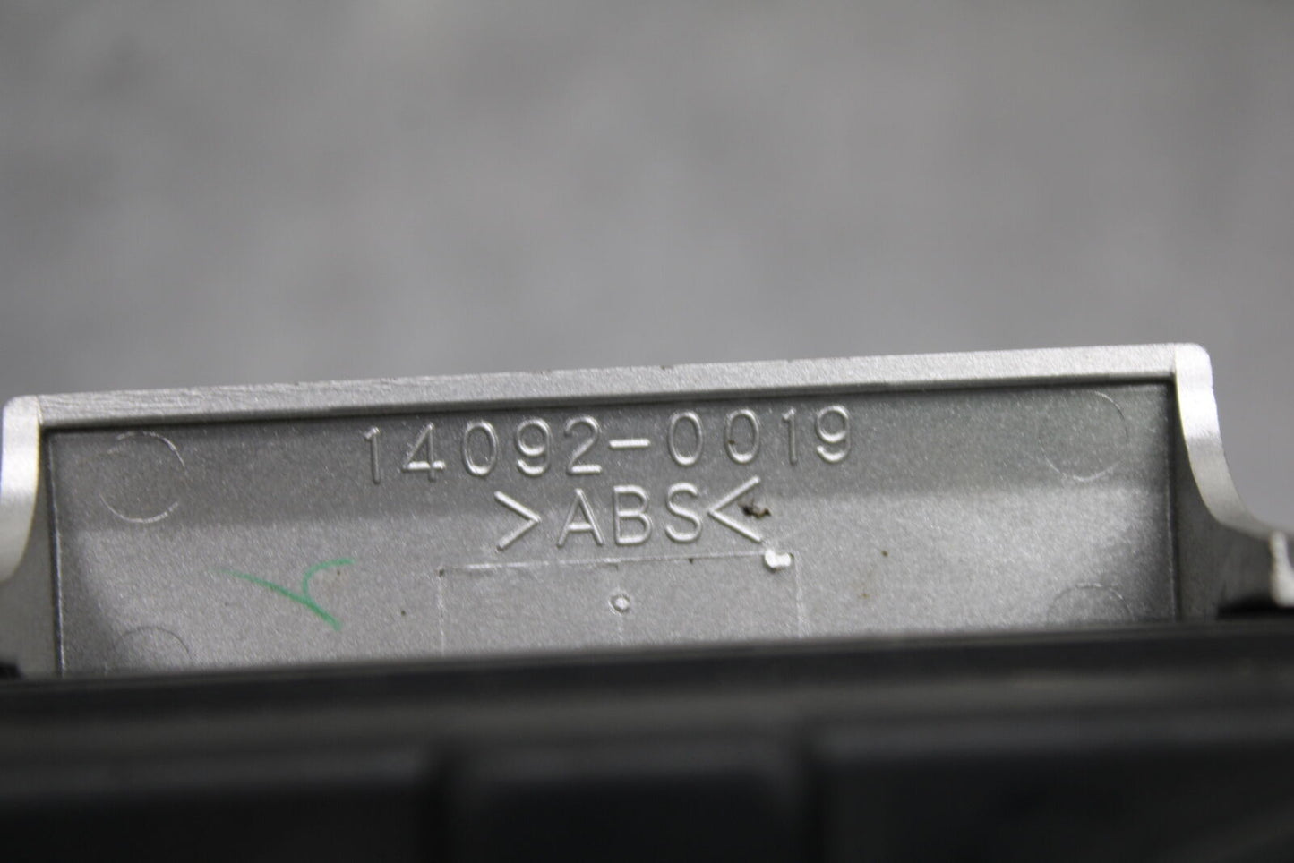 12-13 KAWASAKI Z1000 SPEEDO TACH GAUGES DISPLAY CLUSTER SPEEDOMETER BB743