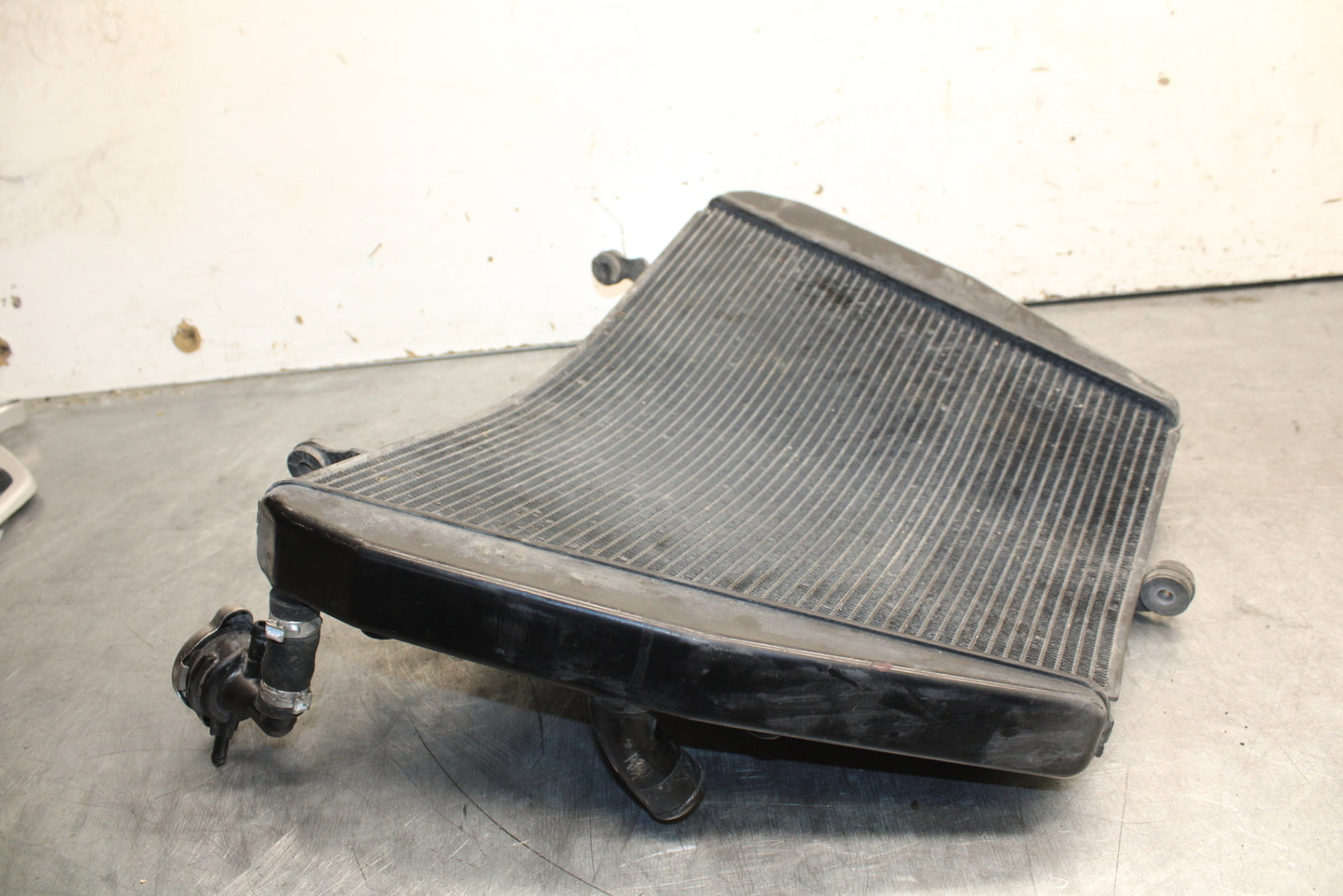 17-21 HONDA CBR1000RR SP ENGINE RADIATOR MOTOR COOLER COOLING RADIATER BB681