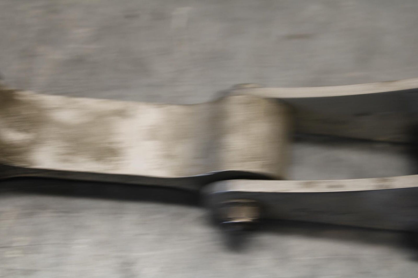 2011 Kawasaki Ninja ZX10R ZX1000K ABS REAR DOGBONE SHOCK LINKAGE LINK BB555