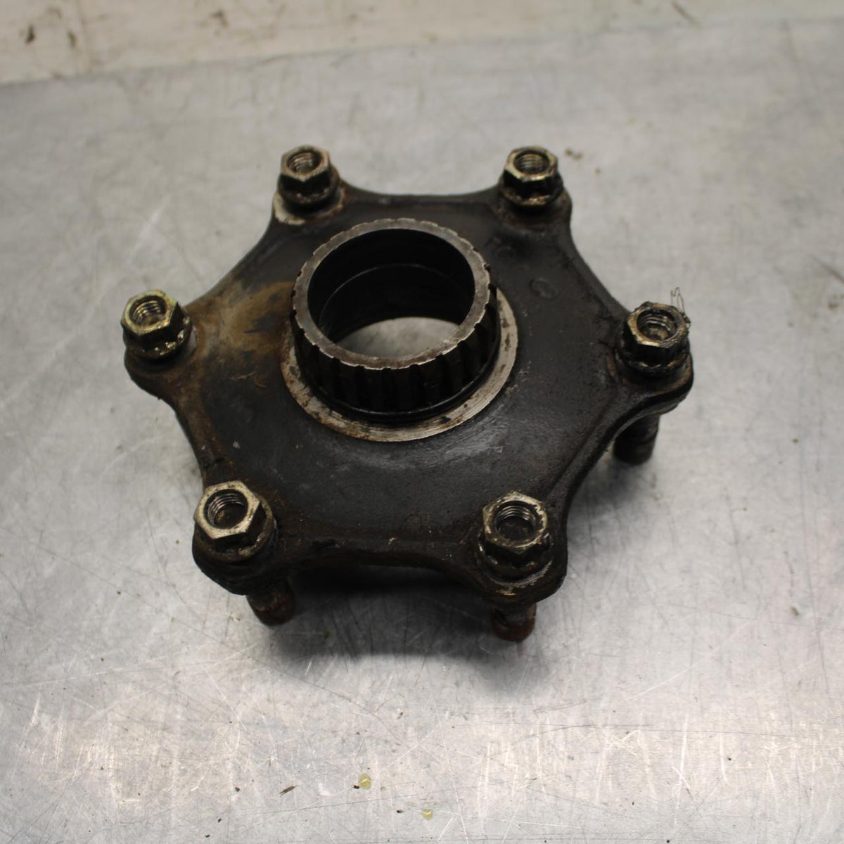 84-85 HONDA V65 SABRE REAR HUB DRIVE SHAFT BB05