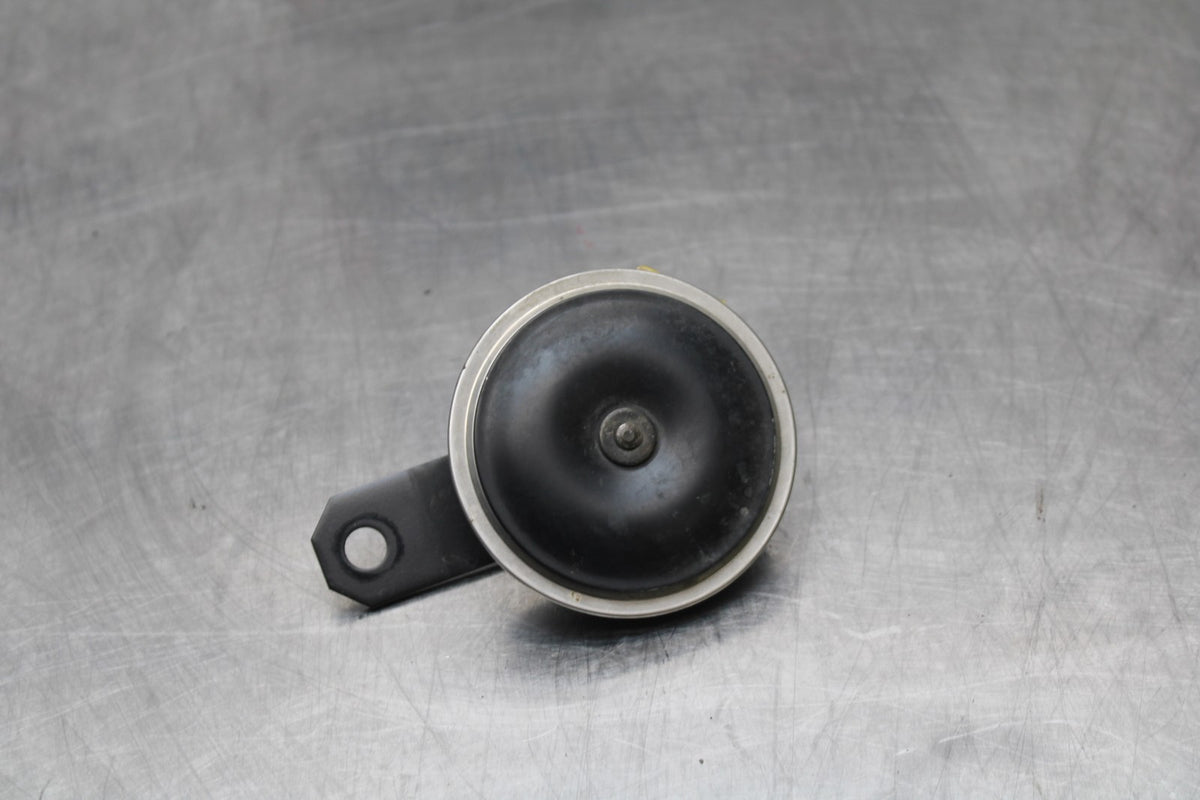 06-07 SUZUKI GSXR 600 HORN SIGNAL BB178