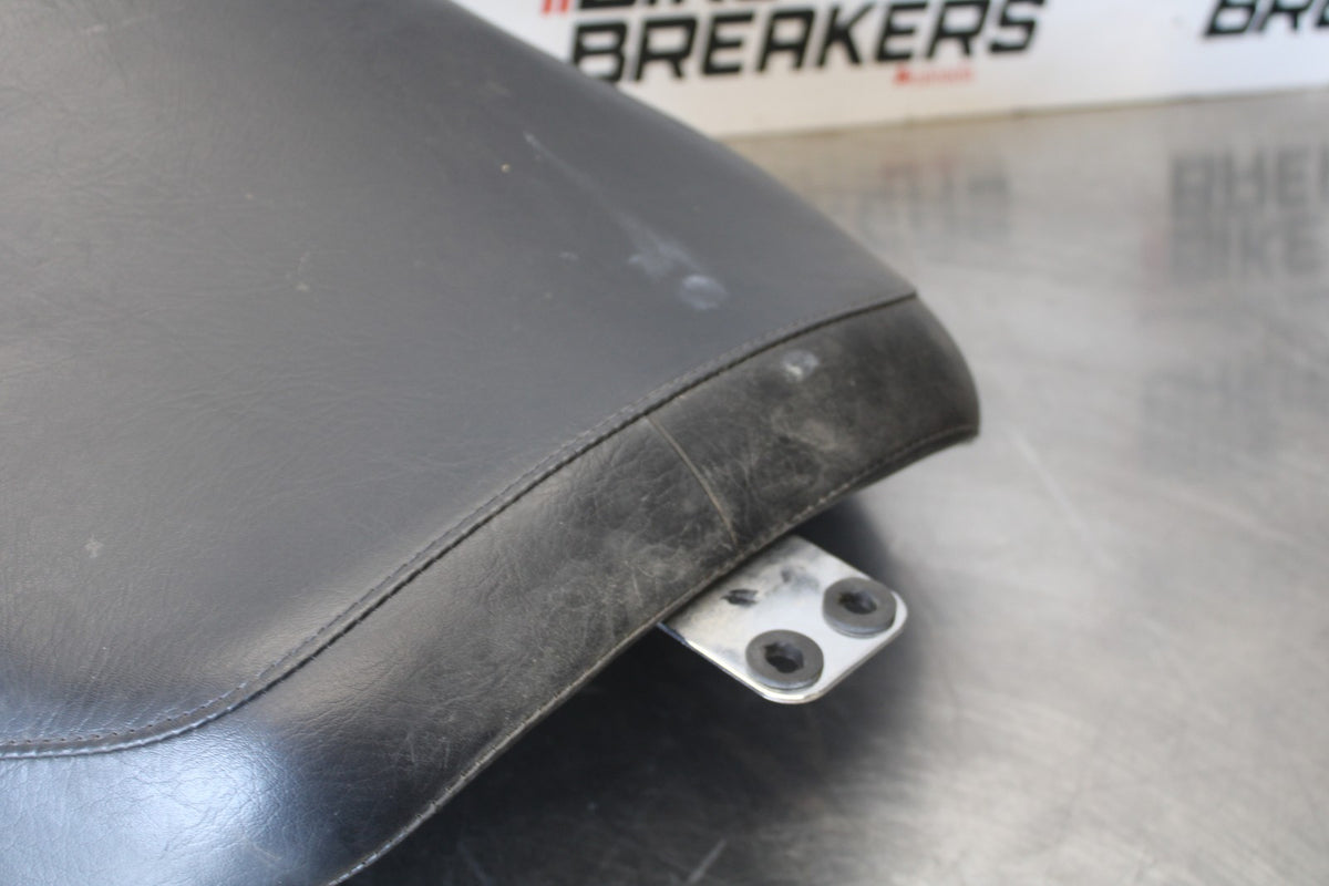07 SUZUKI BOULEVARD M50 FRONT DRIVERS SEAT BB897