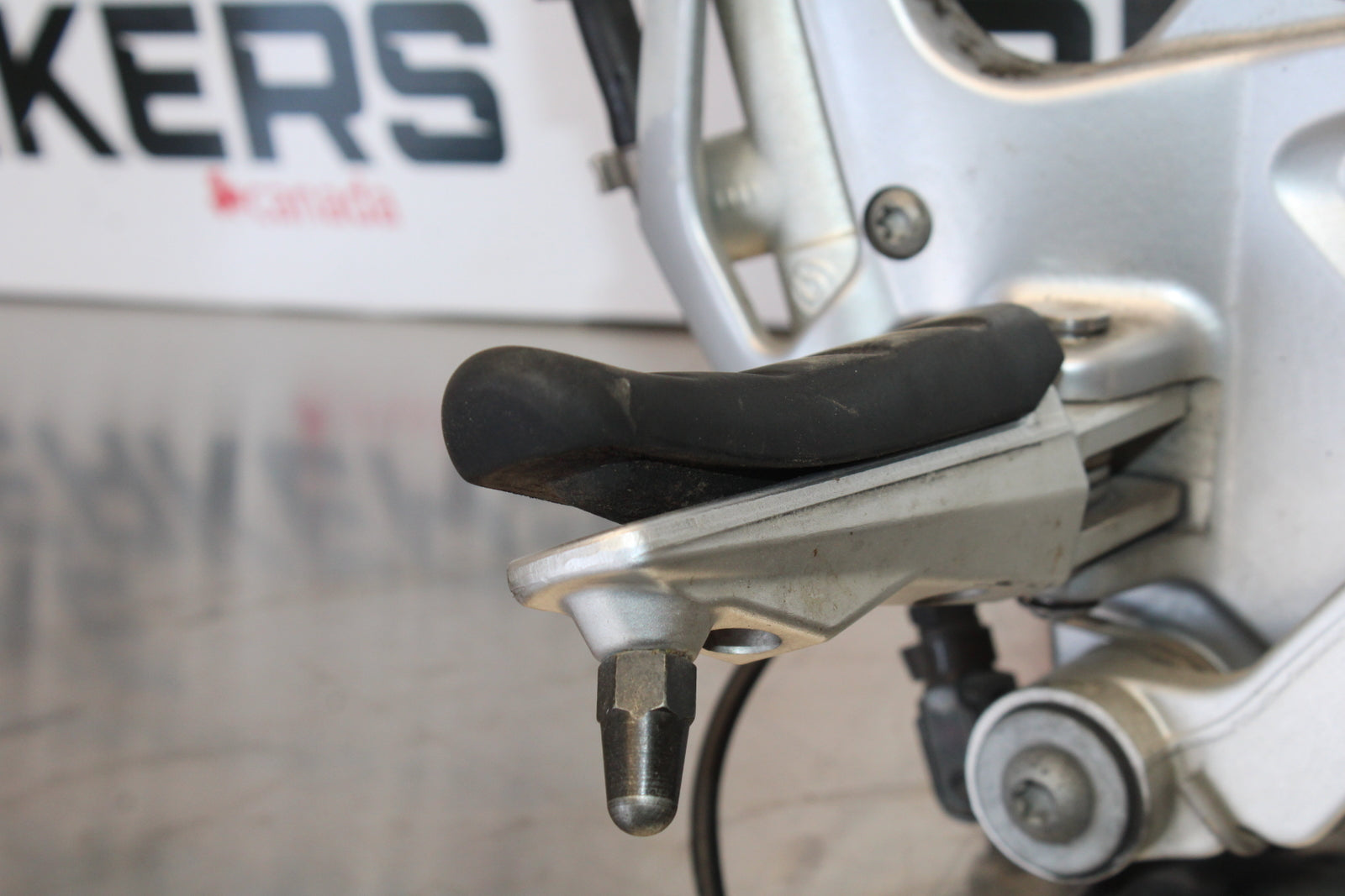 06-12 BMW F800ST RIGHT REARSET REAR SET DRIVER FOOT PEG REST STOP BB144