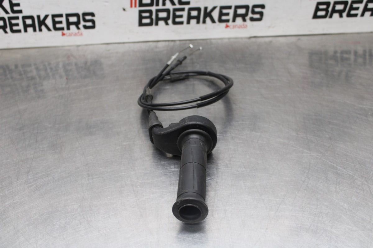 24-25 KAWASAKI NINJA ZX6R THROTTLE CABLES LINES & HOUSING BB939