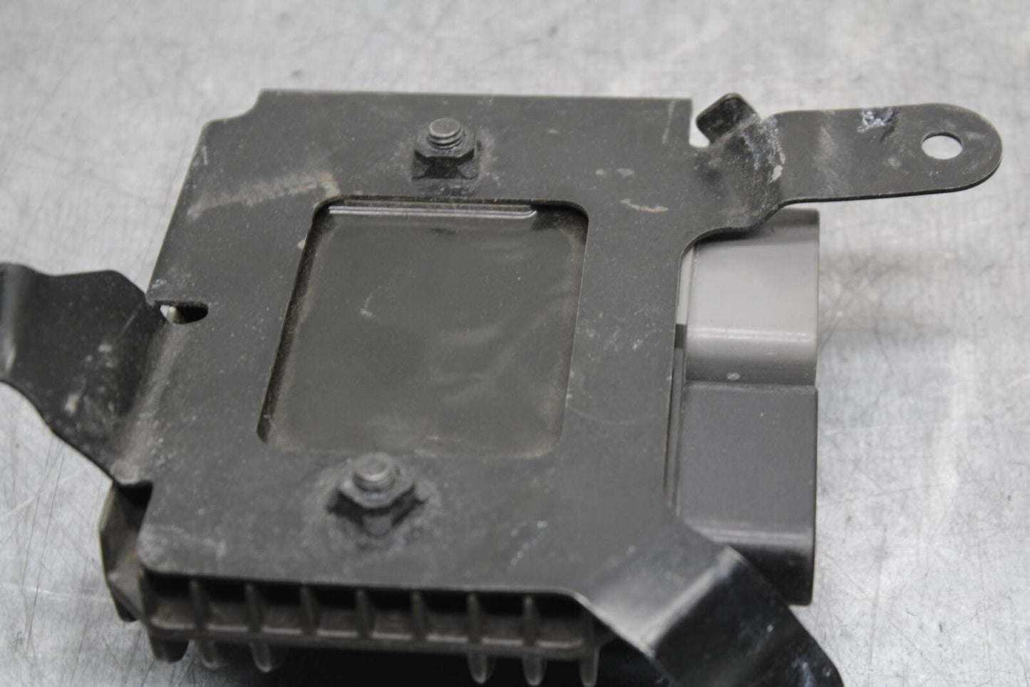 09-12 KAWASAKI NINJA ZX6R RECTIFIER VOLTAGE REGULATOR 21066-0028 BB617