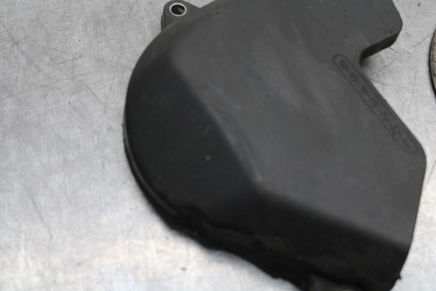 05-06 HONDA CBR600RR ENGINE SPROCKET COVER BB727