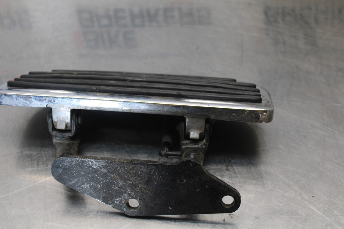 03-08 KAWASAKI VULCAN 1600 LEFT FRONT FOOT REST PEG STEP BB196
