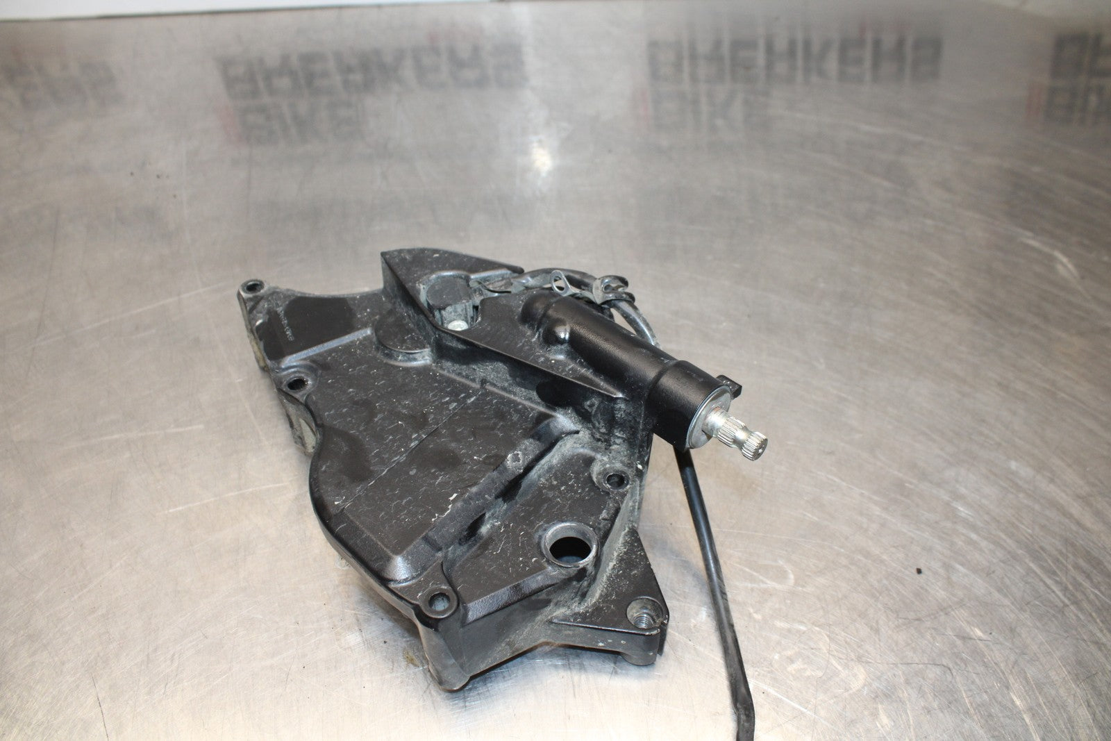 11-22 SUZUKI GSXR 600  ENGINE SPROCKET COVER BB193