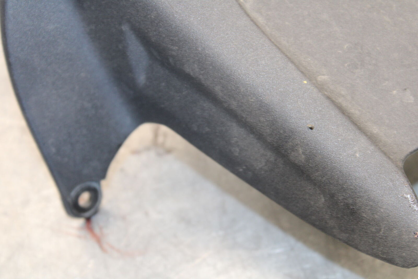 09-12 KAWASAKI NINJA ZX6R ZX600R REAR BACK WHEEL TIRE HUGGER 35023-0171 BB656