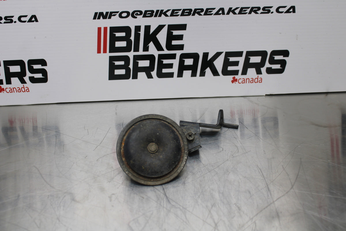 01-03 SUZUKI GSXR600 HORN SIGNAL BB145
