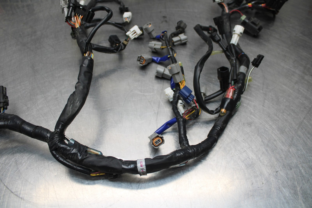 20-25 SUZUKI GSXR750 MAIN ENGINE WIRING HARNESS MOTOR WIRE LOOM BB810