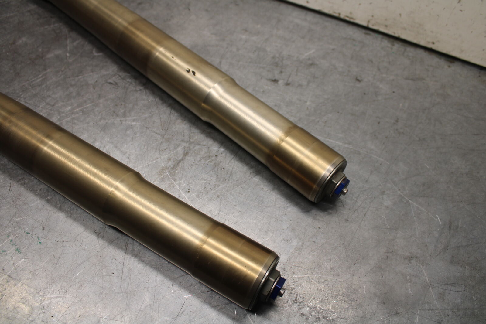08-10 SUZUKI GSXR 600 FRONT FORKS SHOCK SUSPENSION SET PAIR  BB721