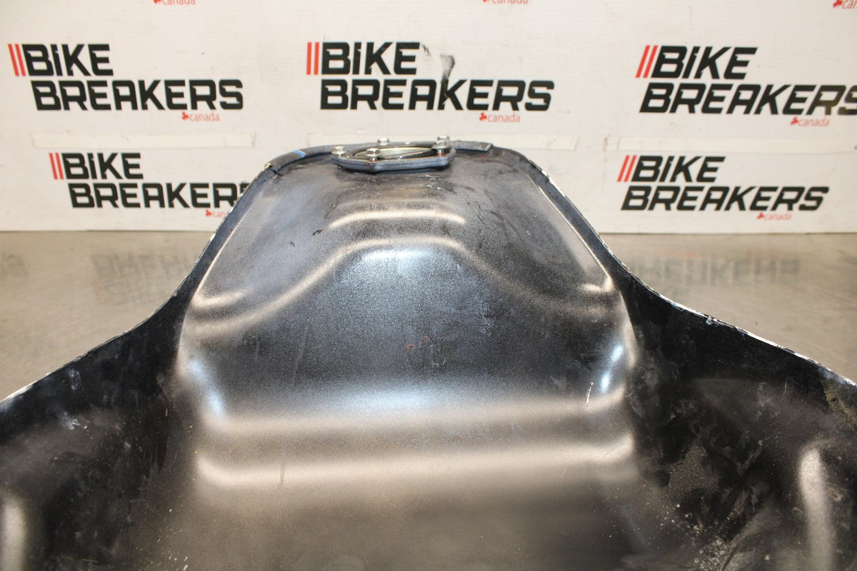 23 KAWASAKI Z900RS GAS TANK FUEL CELL PETROL RESERVOIR BB935