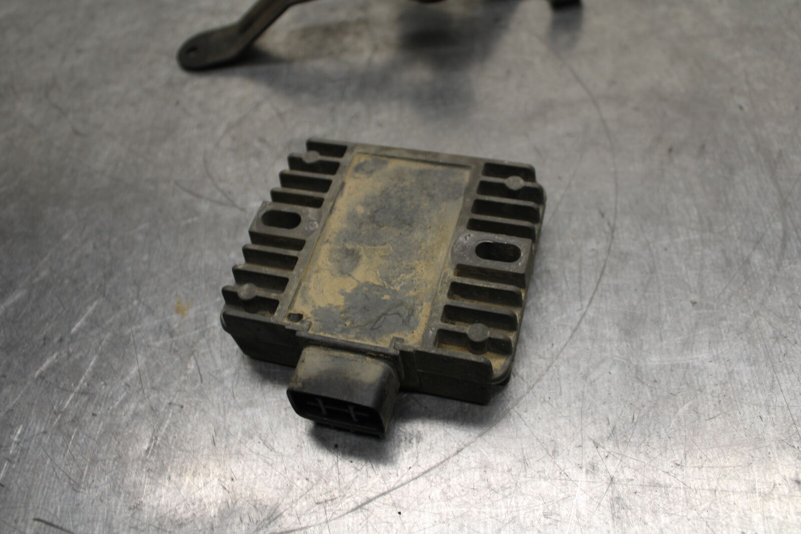 12-13 KAWASAKI Z1000 RECTIFIER VOLTAGE REGULATOR BB743