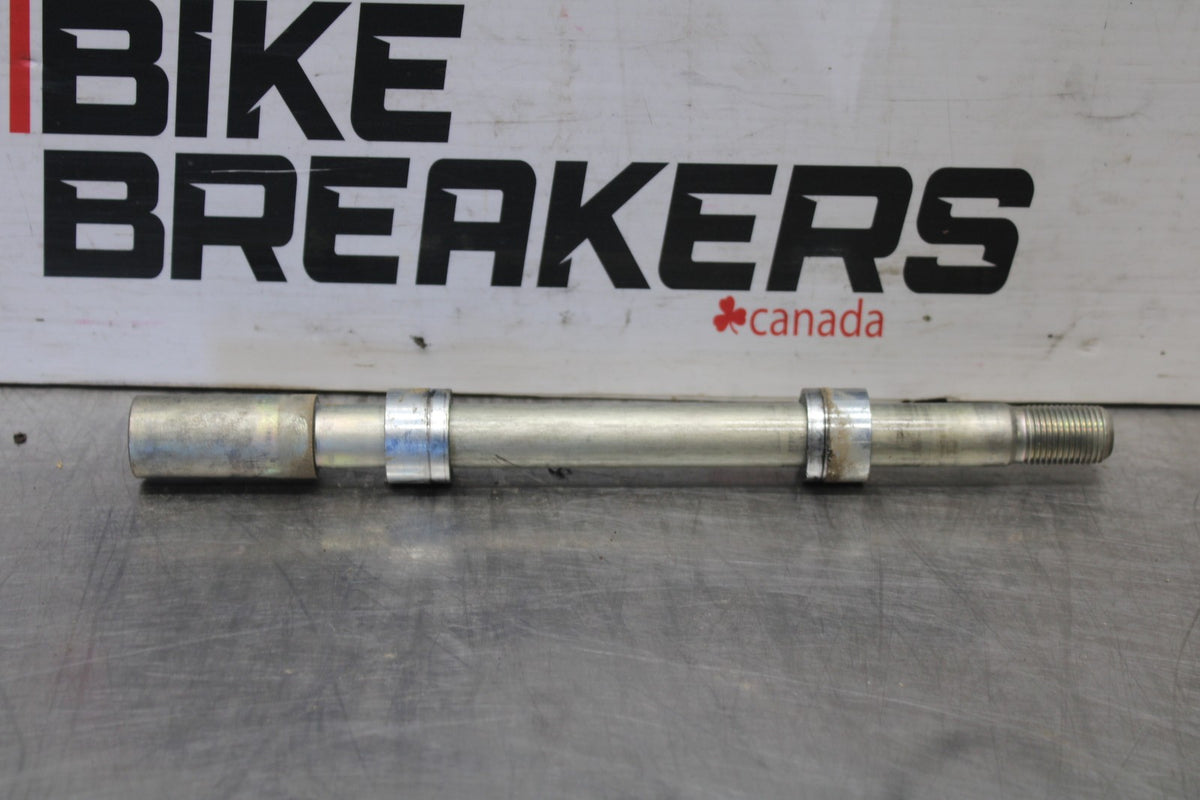 22-25 YAMAHA YZF R7 FRONT WHEEL RIM AXLE PIVOT BOLT BB940