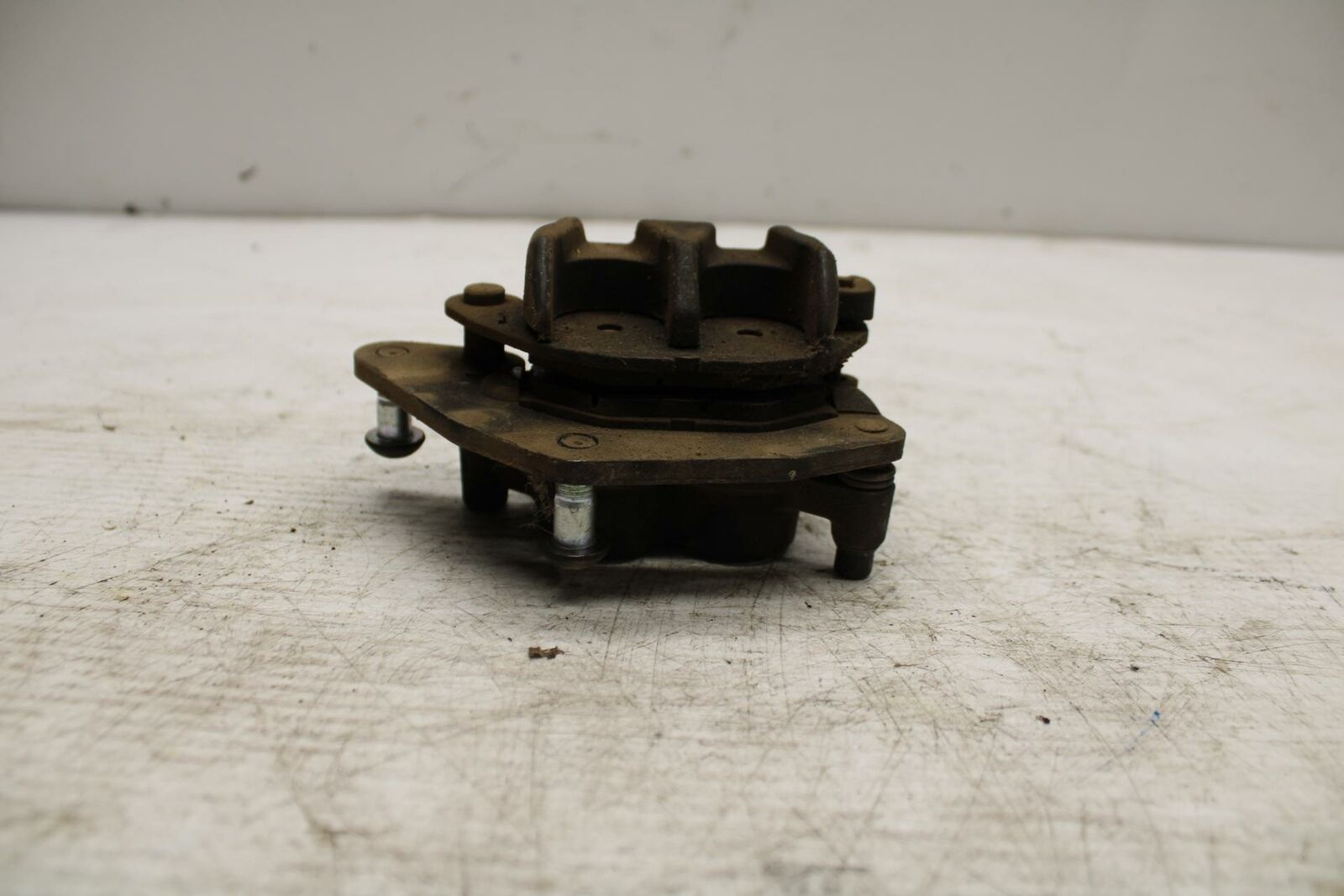 15-17 YAMAHA YZF R3  FRONT BRAKE CALIPER BB288
