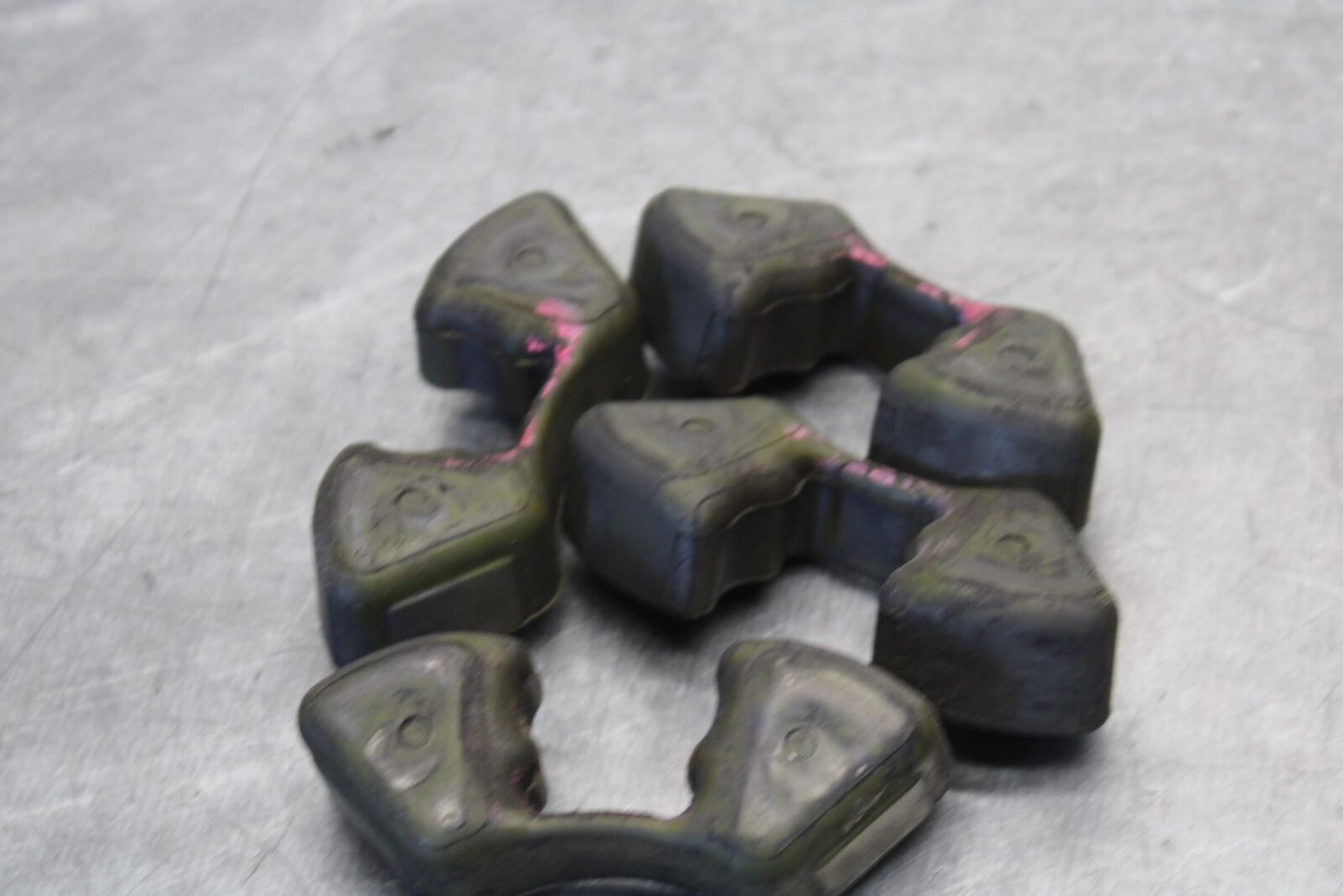 09-12 KAWASAKI NINJA ZX6R ZX600R REAR HUB SHOCK DAMPERS CUSH ABSORBERS BB656