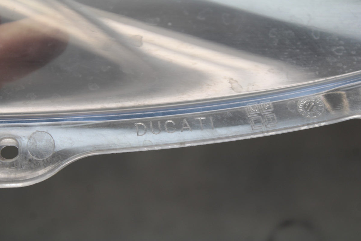 16 DUCATI 959 PANIGALE WINDSHIELD WINDSCREEN BB912