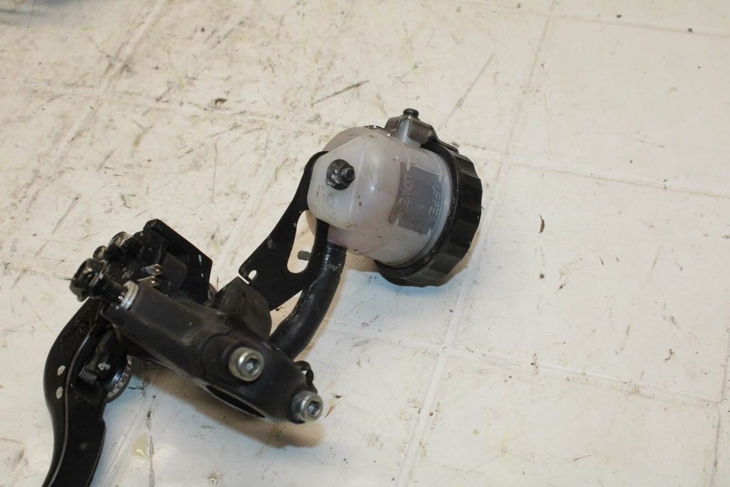 13-17 KAWASAKI NINJA ZX6R ZX636E FRONT BRAKE MASTER CYLINDER w/ LEVER BB409