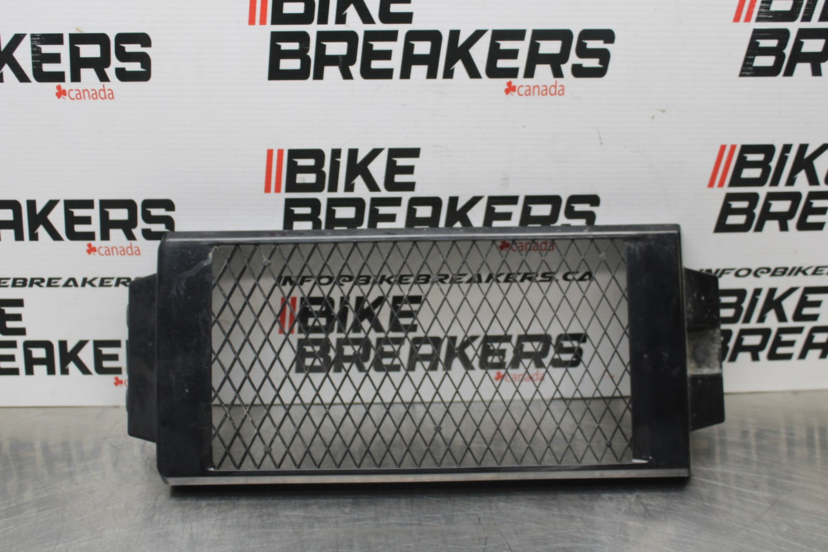 15 SUZUKI BOULEVARD C50 RADIATOR GRILLE GRILL SHIELD GUARD BB775