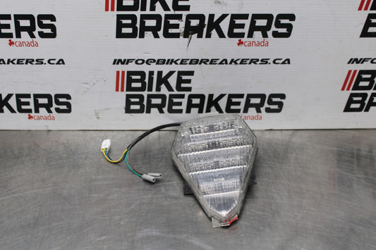 08-16 YAMAHA YZF R6 REAR TAIL TAILLIGHT BACK BRAKE LIGHT BB856