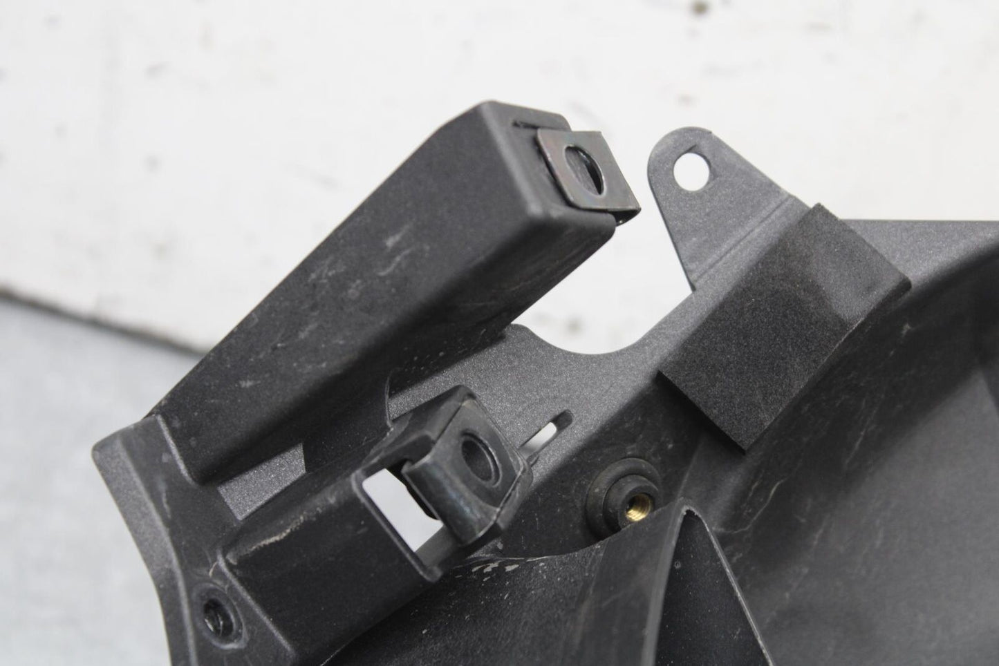 09-12 KAWASAKI NINJA ZX6R FRONT CENTER COWL FAIRING BB640