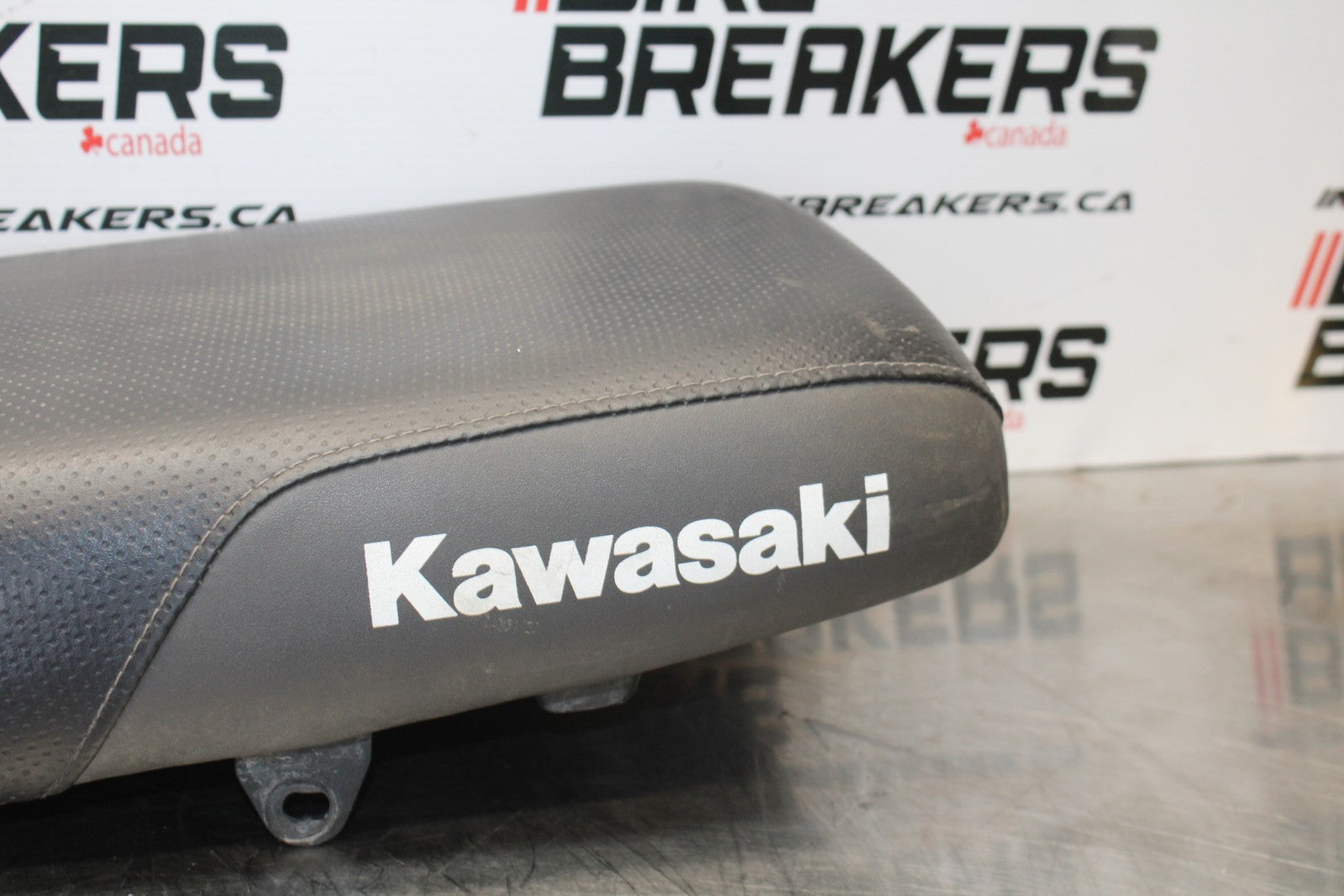 08-18 KAWASAKI KLR650 FRONT REAR SEAT SADDLE BB183