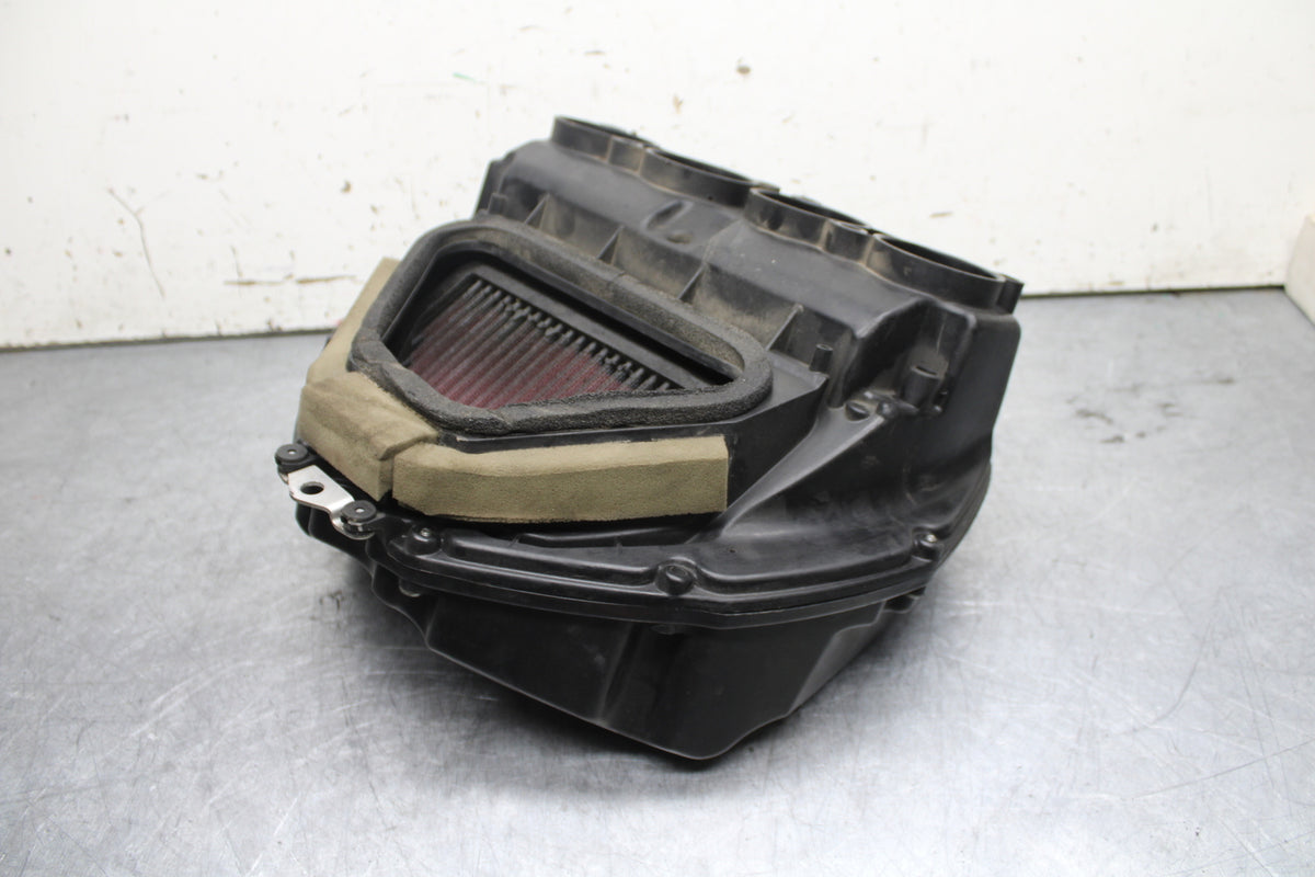 06 YAMAHA YZF R6 AIRBOX AIR INTAKE FILTER BOX BB716