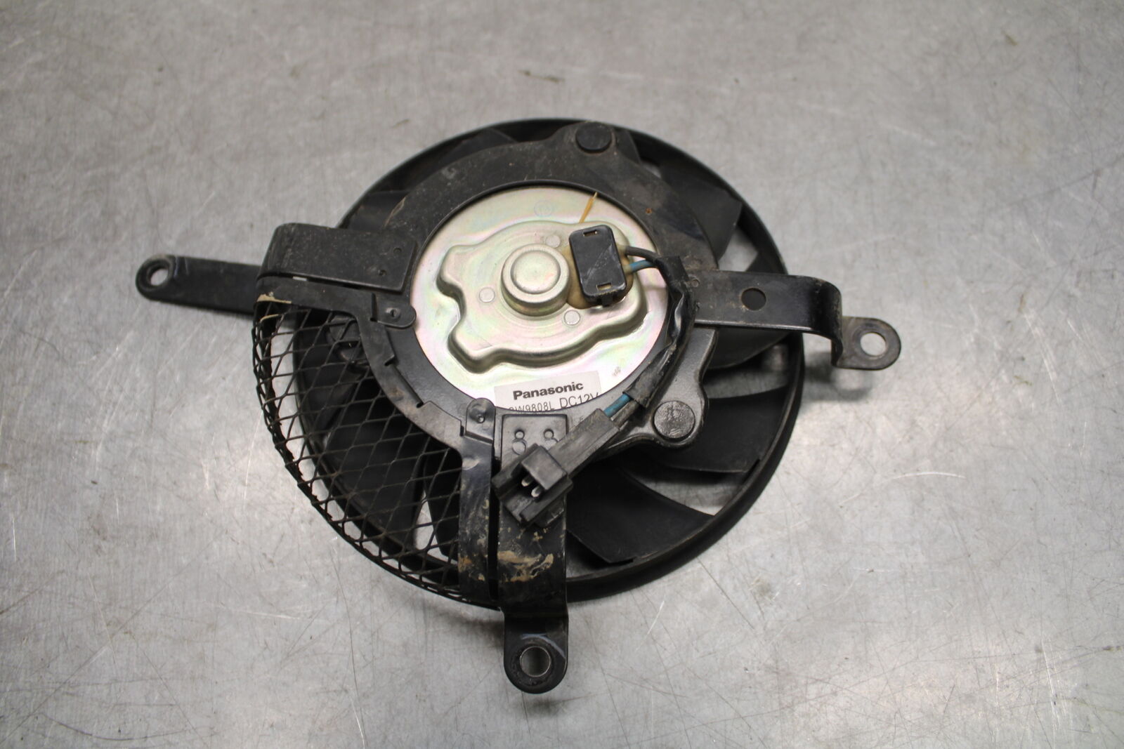 06-07 SUZUKI GSXR750 ENGINE RADIATOR COOLING FAN 17800-01H00 BB670