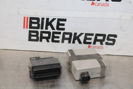98-05 HONDA SUPER HAWK 1000 VTR1000F ECU COMPUTER CONTROLLER UNIT ECM BB924