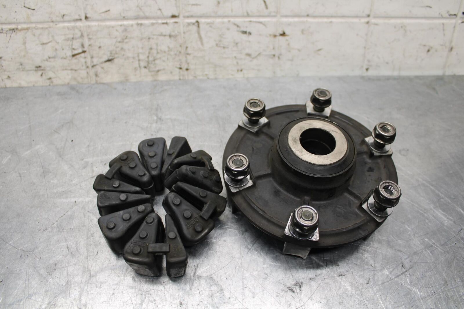 2007 Yamaha YZF R1 REAR HUB SHOCK DAMPERS CUSH ABSORBERS BB575