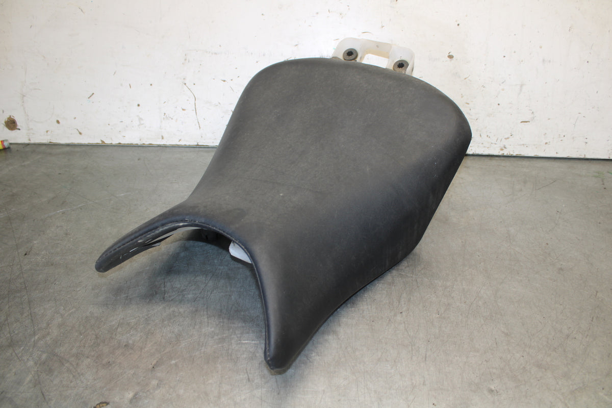 13-15 HONDA CBR500R FRONT DRIVERS SEAT PAD SADDLE PILLION 77100-MGZ-J01 BB704
