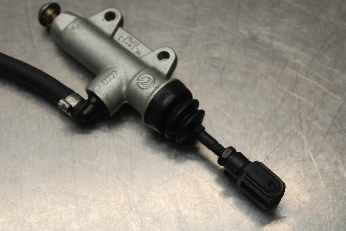 20-23 BMW F900R REAR BACK BRAKE MASTER CYLINDER W RESERVOIR BB923