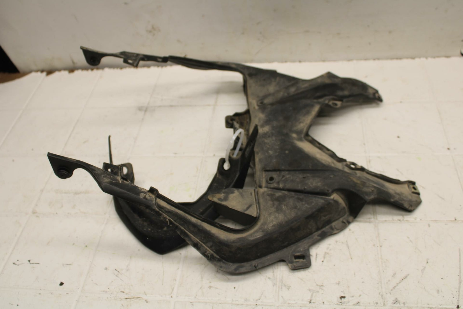 13-17 KAWASAKI NINJA ZX6R ZX636E REAR BACK TAIL UNDERTAIL FAIRING COWL  BB409