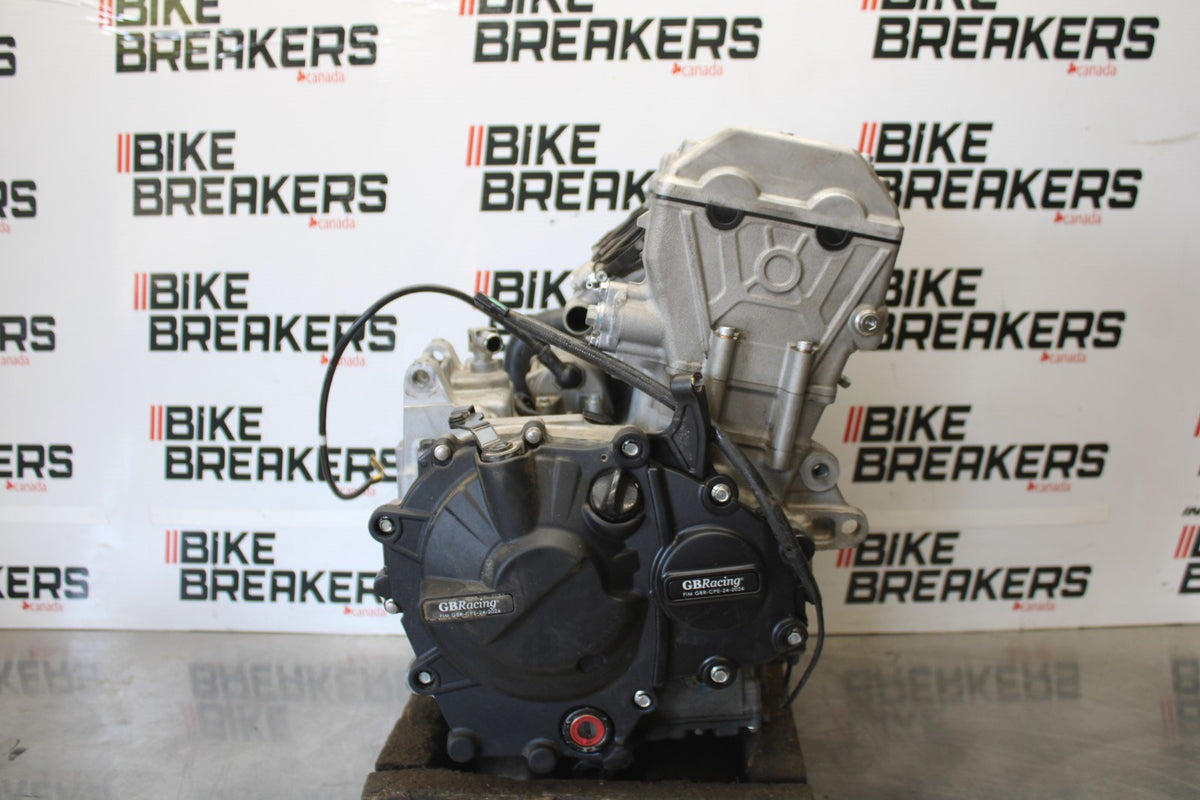 23-26 KAWASAKI NINJA ZX4RR ENGINE MOTOR BB898