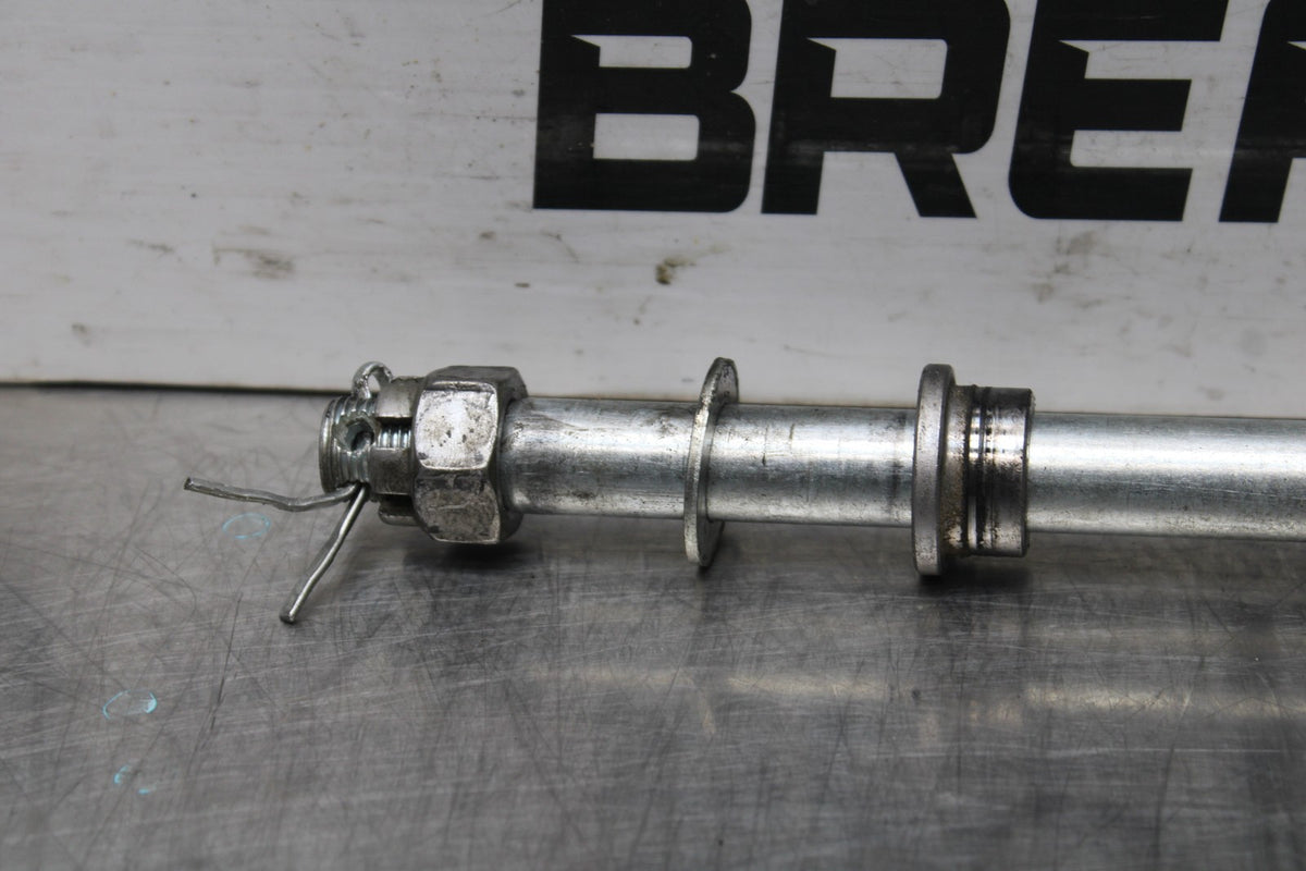 24 KAWASAKI NINJA 500 ABS FRONT WHEEL RIM AXLE PIVOT BOLT BB818