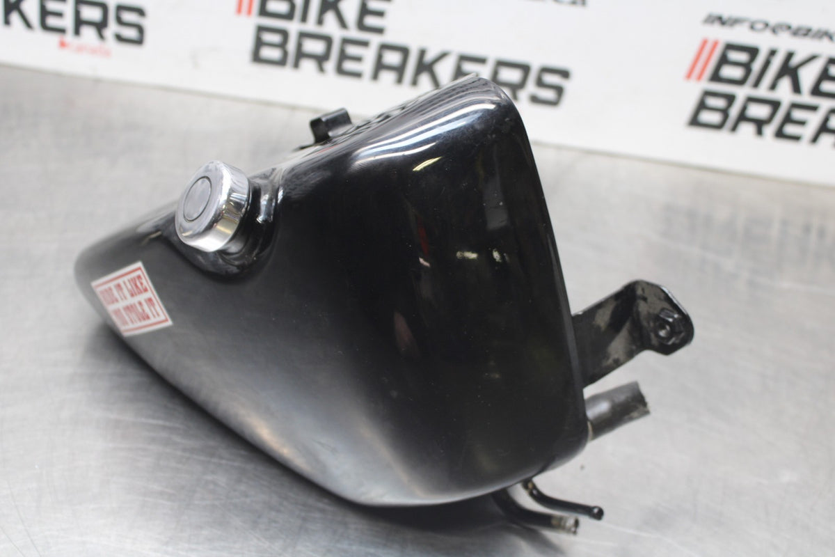 04-16 HARLEY-DAVIDSON SPORTSTER 883 ENGINE MOTOR BOTTOM OILTANK BB680