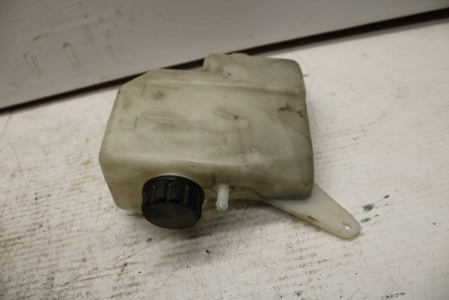 90-07 KAWASAKI ZZR 250 COOLANT WATER TANK RESERVOIR BOTTLE BB298