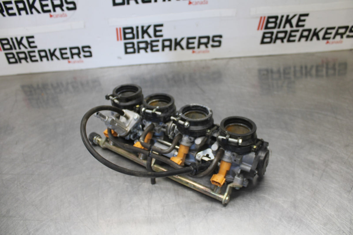 05-06 HONDA CBR600RR MAIN FUEL INJECTORS / THROTTLE BODIES BB893