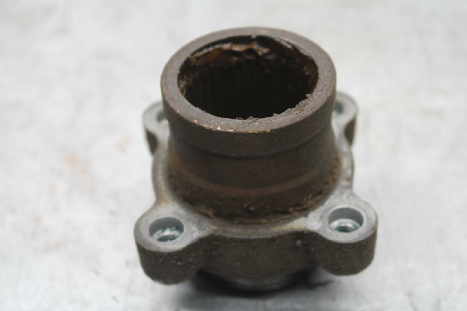 06-20 YAMAHA RAPTOR 700 YFM700R REAR ROTOR BACK BRAKE DISC MOUNT HUB BB414