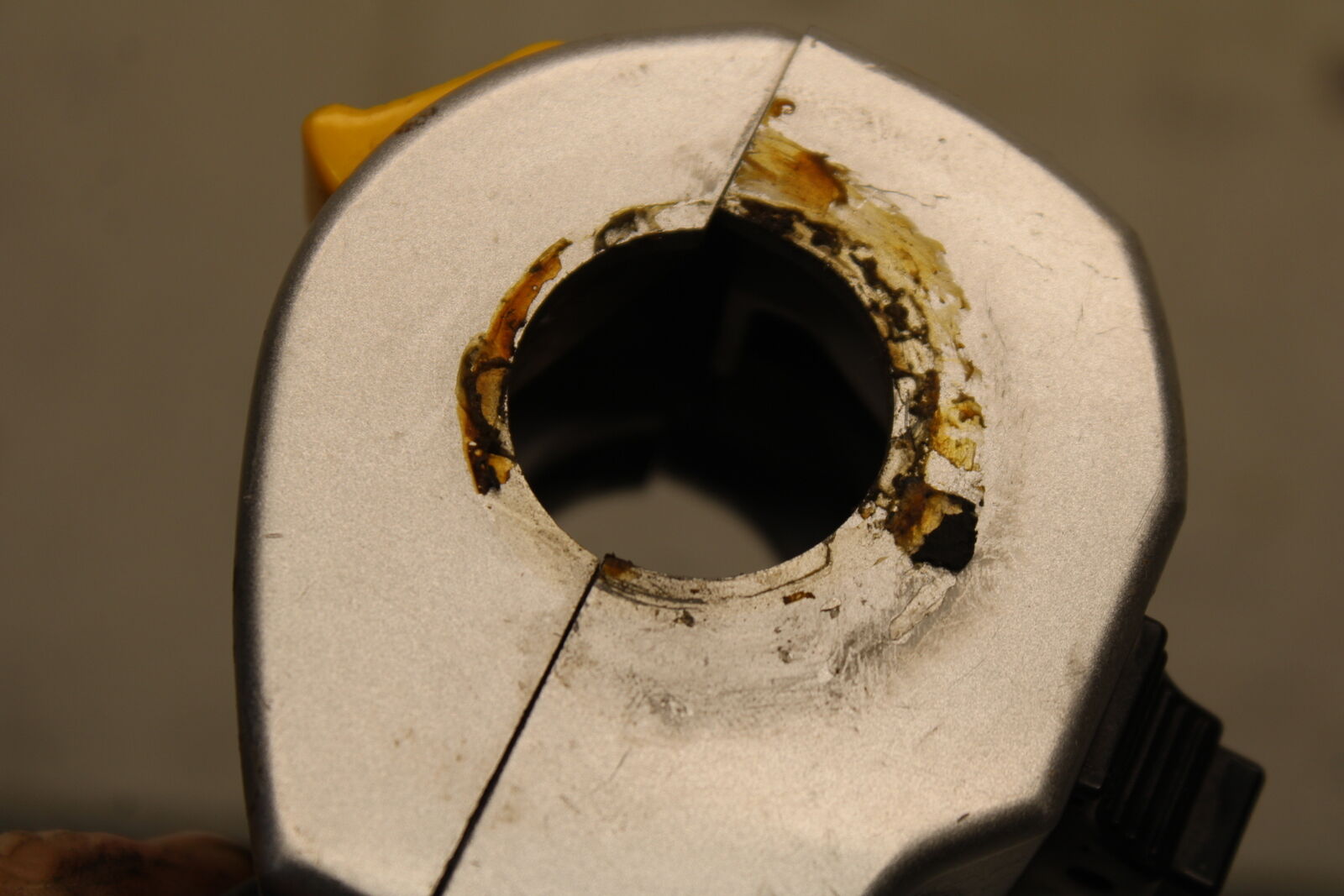 05-06 SUZUKI BOULEVARD M50 LEFT CLIP ON HANDLE HORN SIGNALS SWITCH BB671