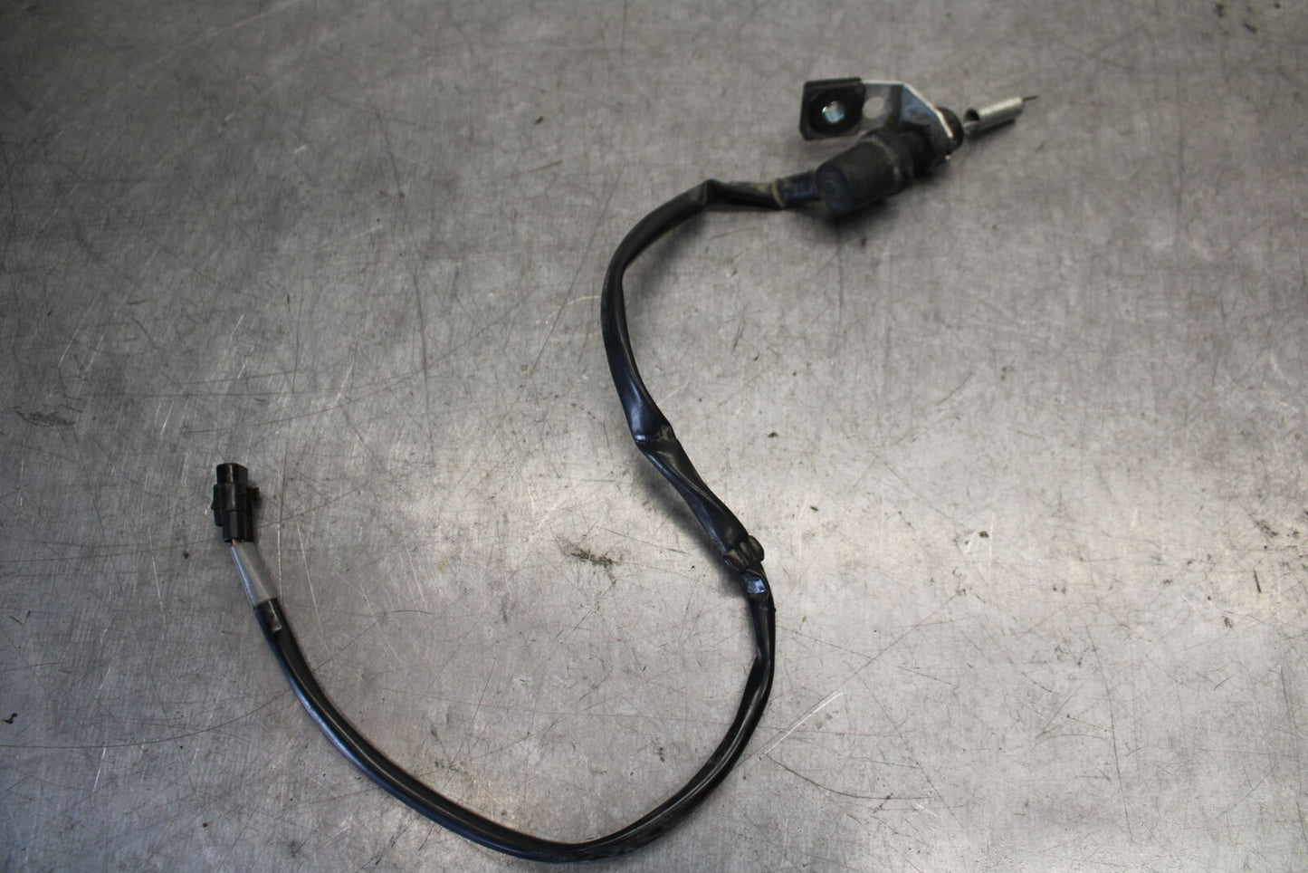 08-16 YAMAHA YZF R6 REAR BACK BRAKE SENSOR 13S-82530-00-00 BB665