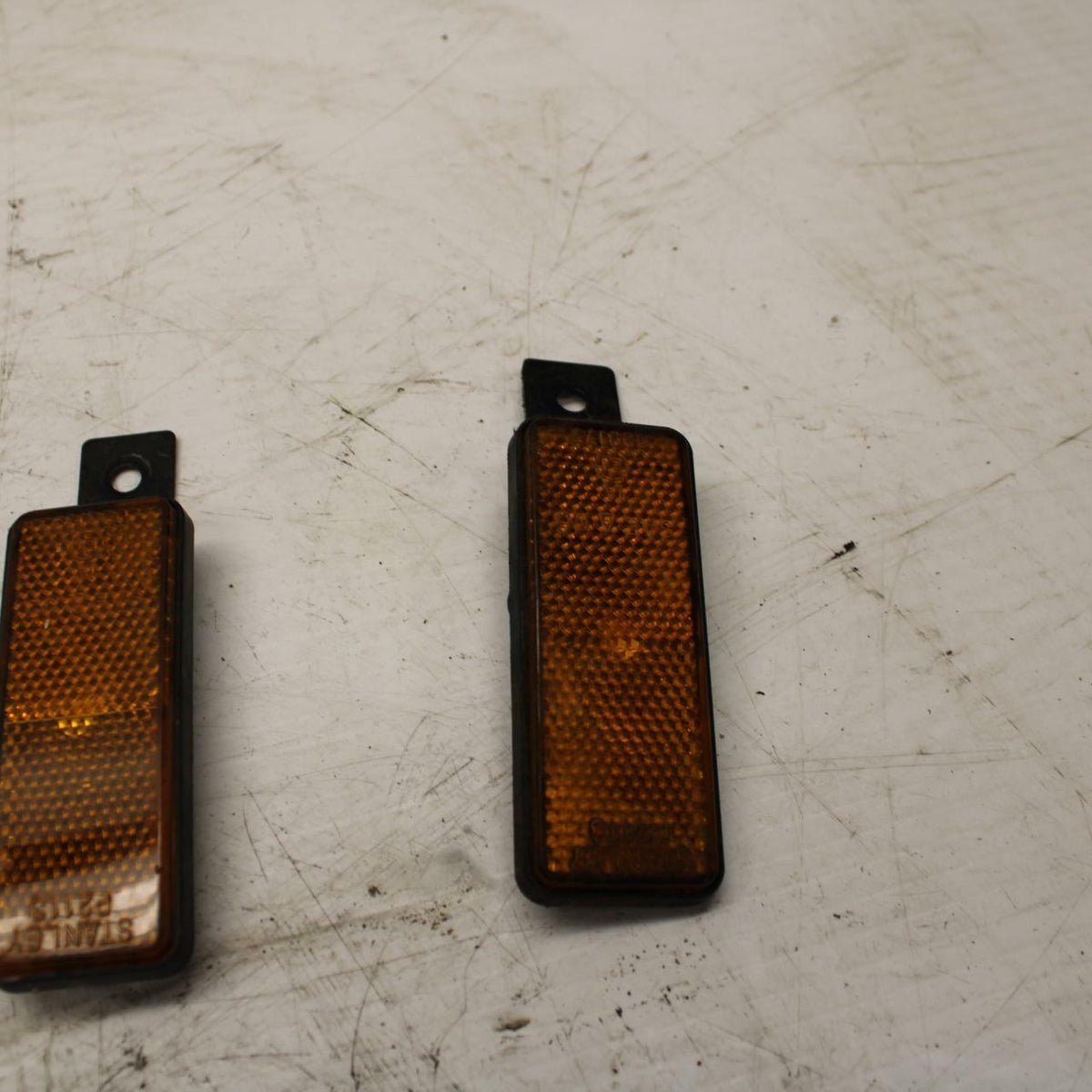15-17 YAMAHA YZF R3 FRONT REFLECTORS REFLECTOR SET PAIR BB288