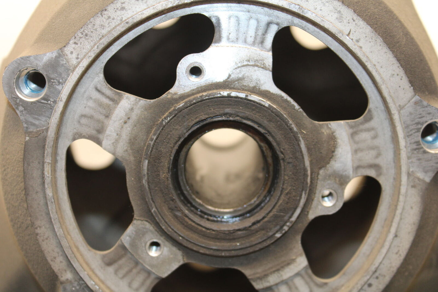 06-07 SUZUKI BANDIT 1200S ABS REAR WHEEL BACK RIM BB50