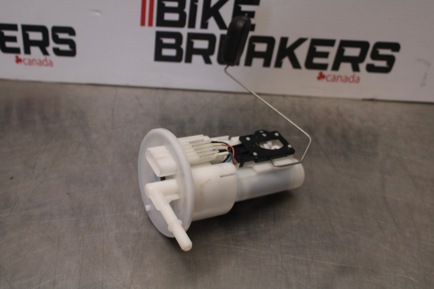 22-25 YAMAHA YZF R7 FUEL PUMP GAS PETROL SENDER UNIT BB182