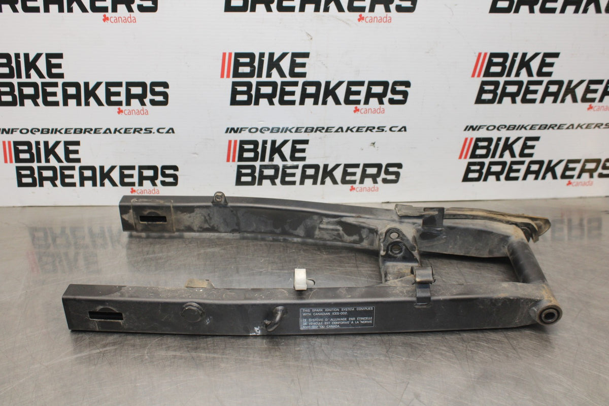 08 HONDA CBR125R REAR SWINGARM BACK SUSPENSION SWING ARM BB839