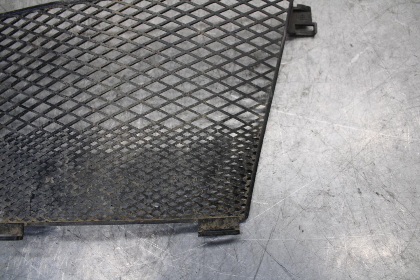 2005 Honda CBR1000RR OIL COOLER GRILL GUARD BB528
