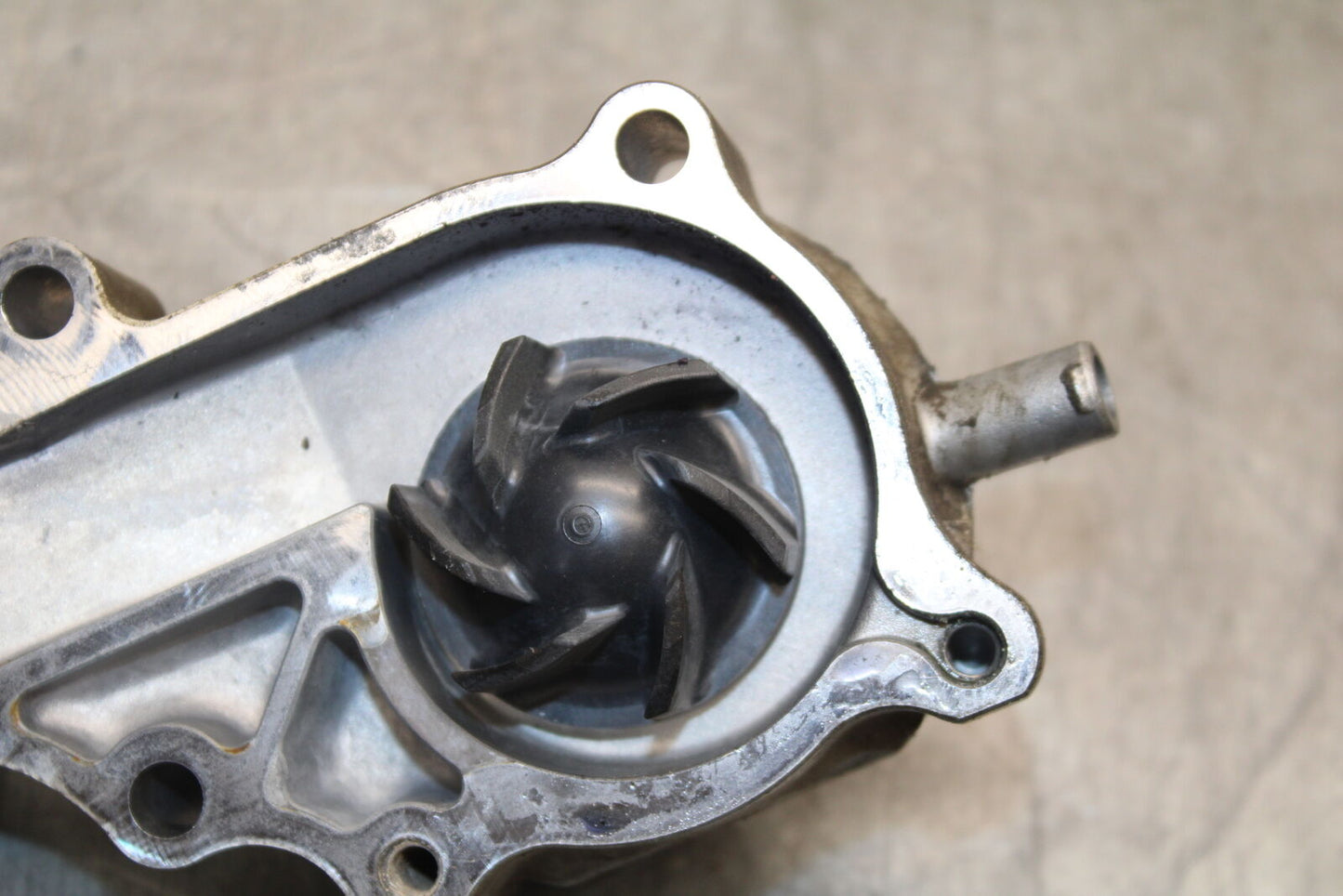 09-24 YAMAHA RAPTOR 700R ENGINE WATER COOLANT PUMP BB654