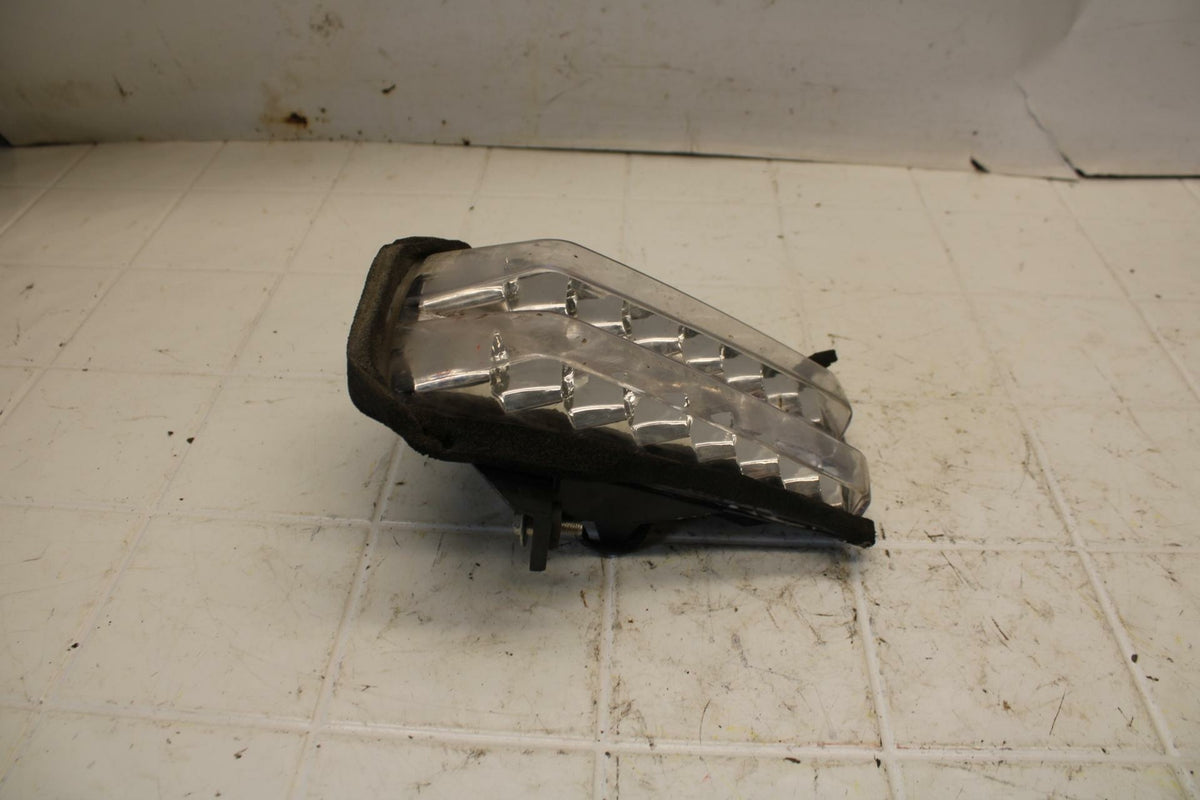 07 SUZUKI SV650 AFTERMARKET REAR TAIL TAILLIGHT BACK BRAKE LIGHT BB13