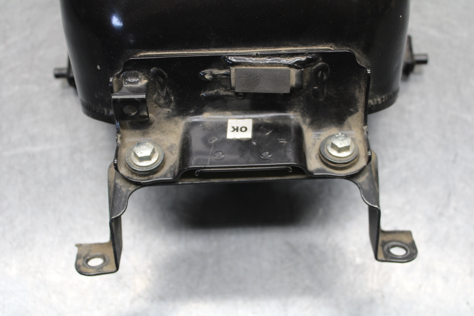 16-24 KTM 390 RC GAS TANK FUEL CELL PETROL RESERVOIR BB648